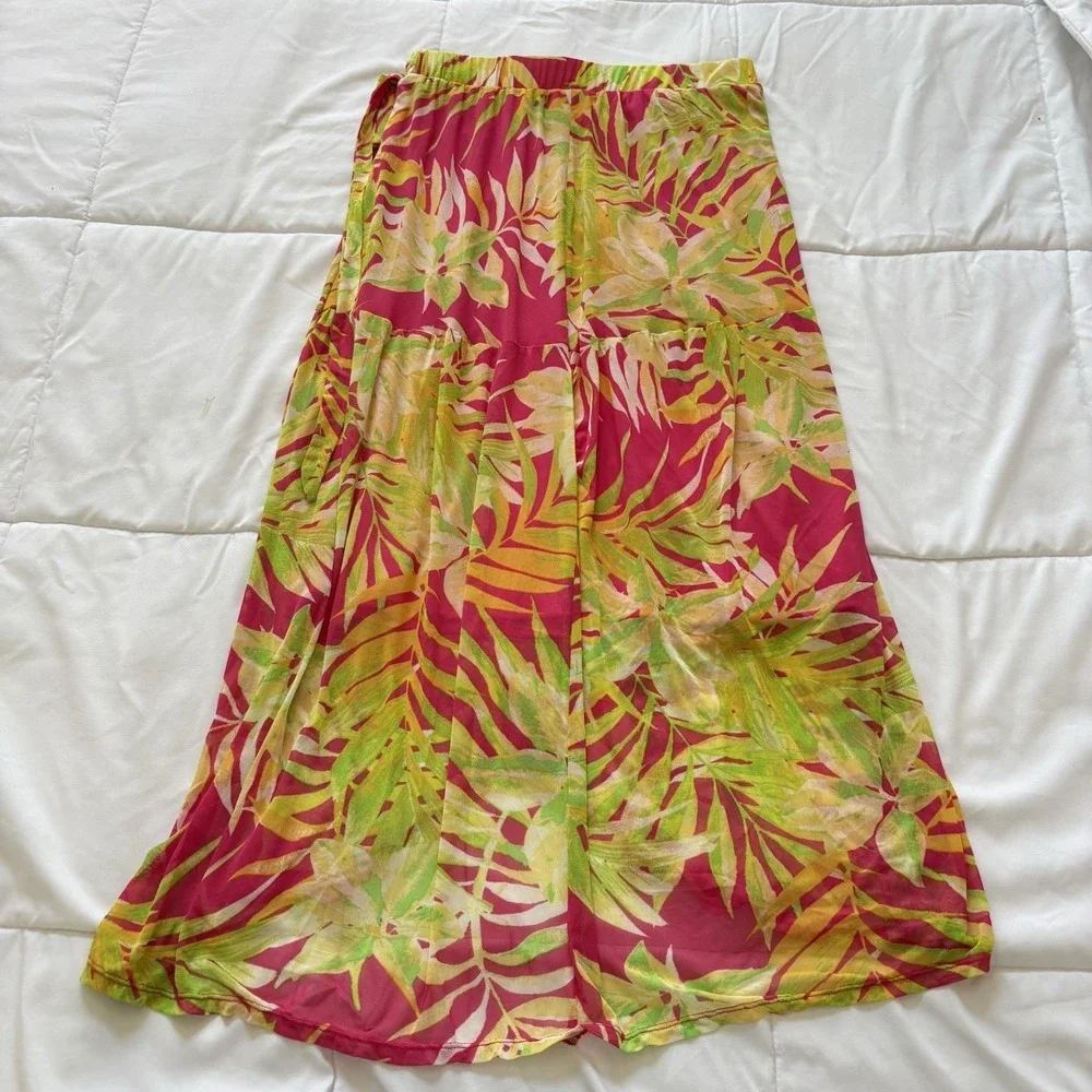 Maxi Skirt Womens Medium Pink Green Floral Tropical Feminine Dainty Hippie Beach